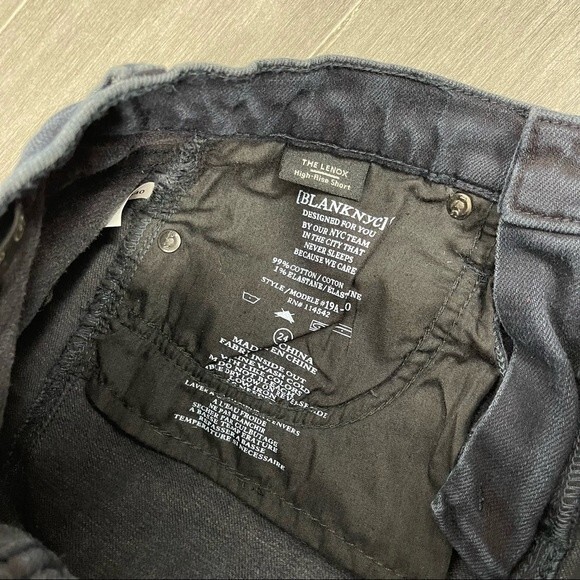 BLANK NYC Lenox High Rise Waisted Fringe Hem Denim Jean Boho Shorts in Vixen 24 - Picture 11 of 16